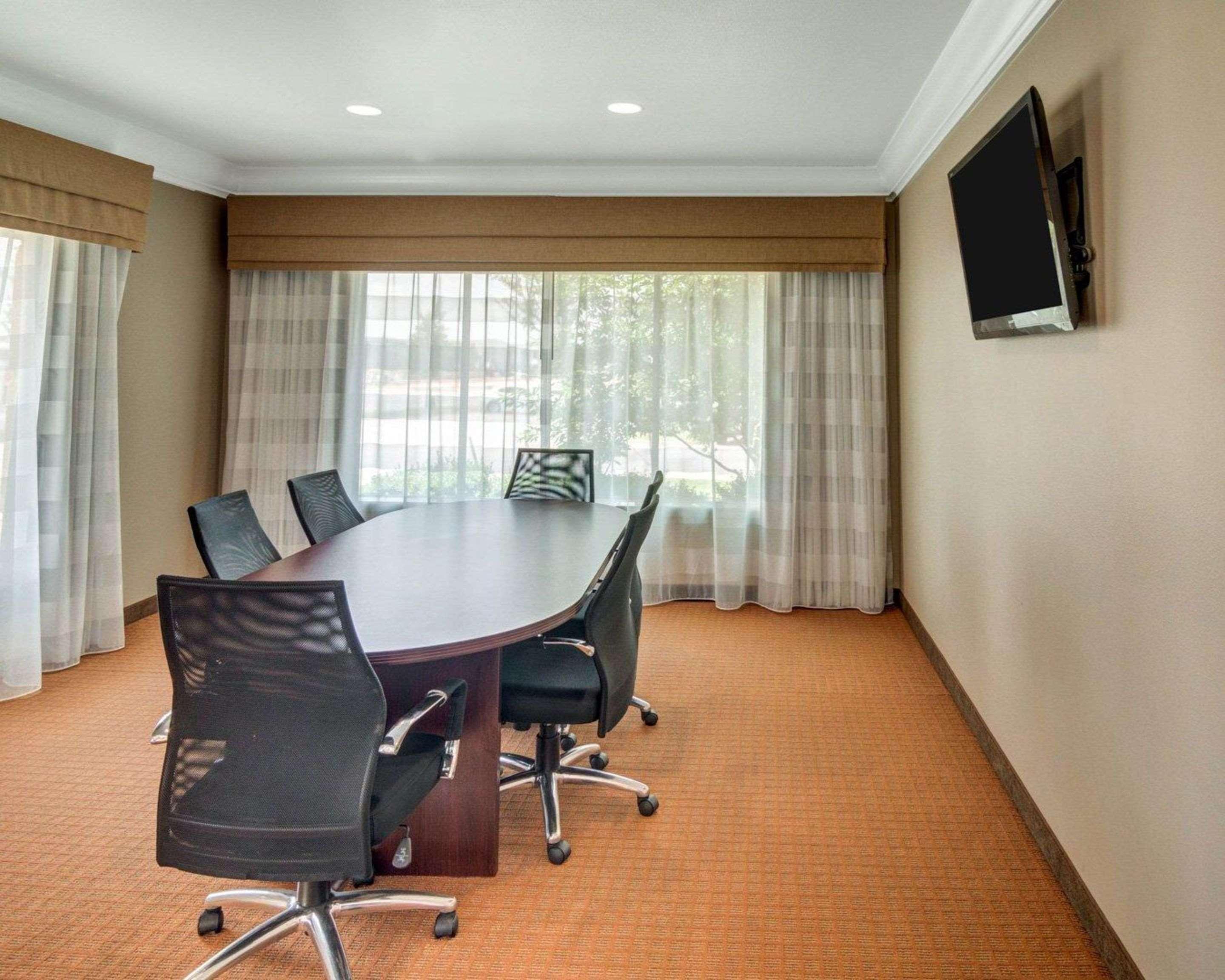 Sleep Inn & Suites Midland West Екстериор снимка